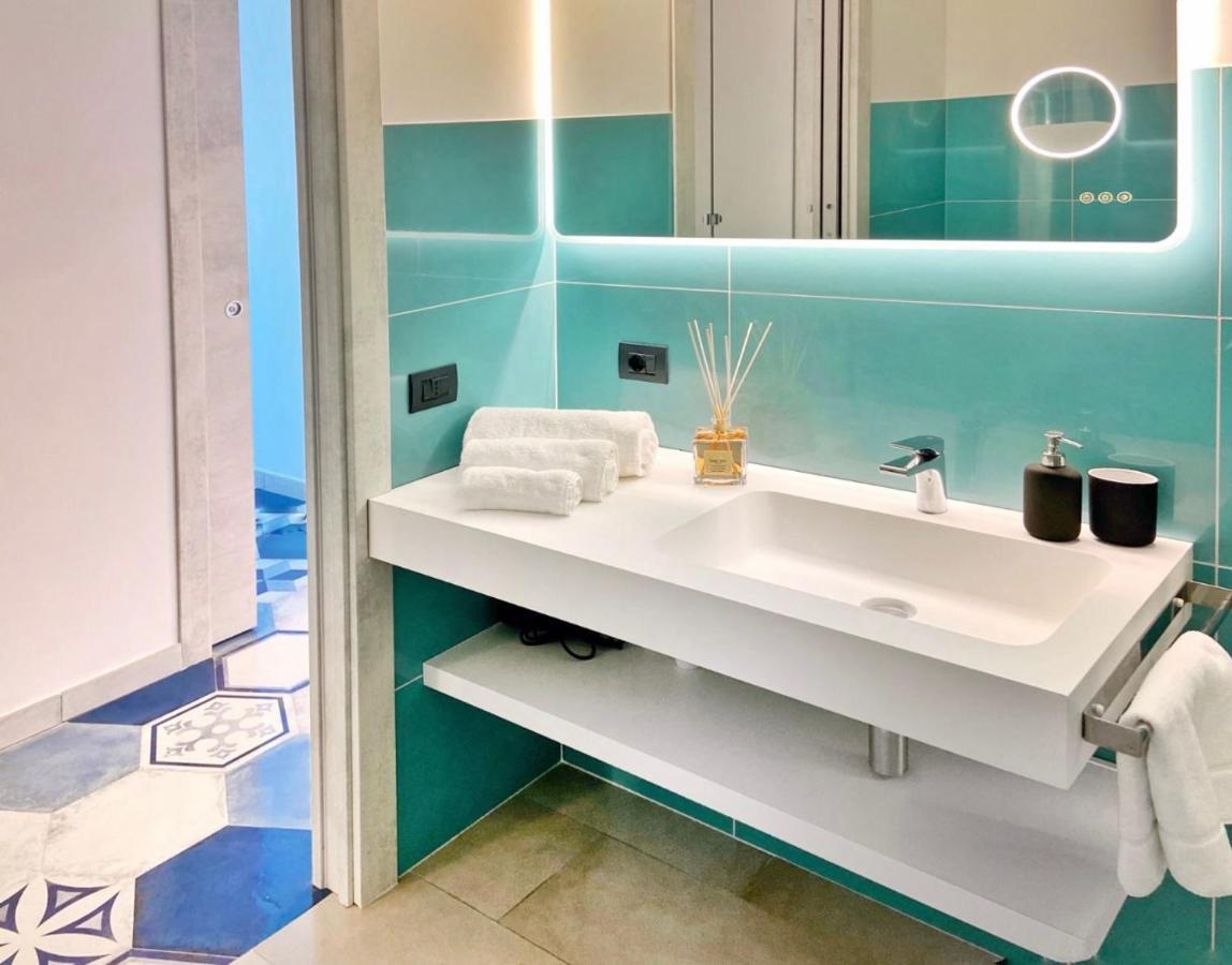 Suite Apartments Branco - Infinity Pool & Sea View - 5 Minuti Dal Centro Taormina Exteriör bild