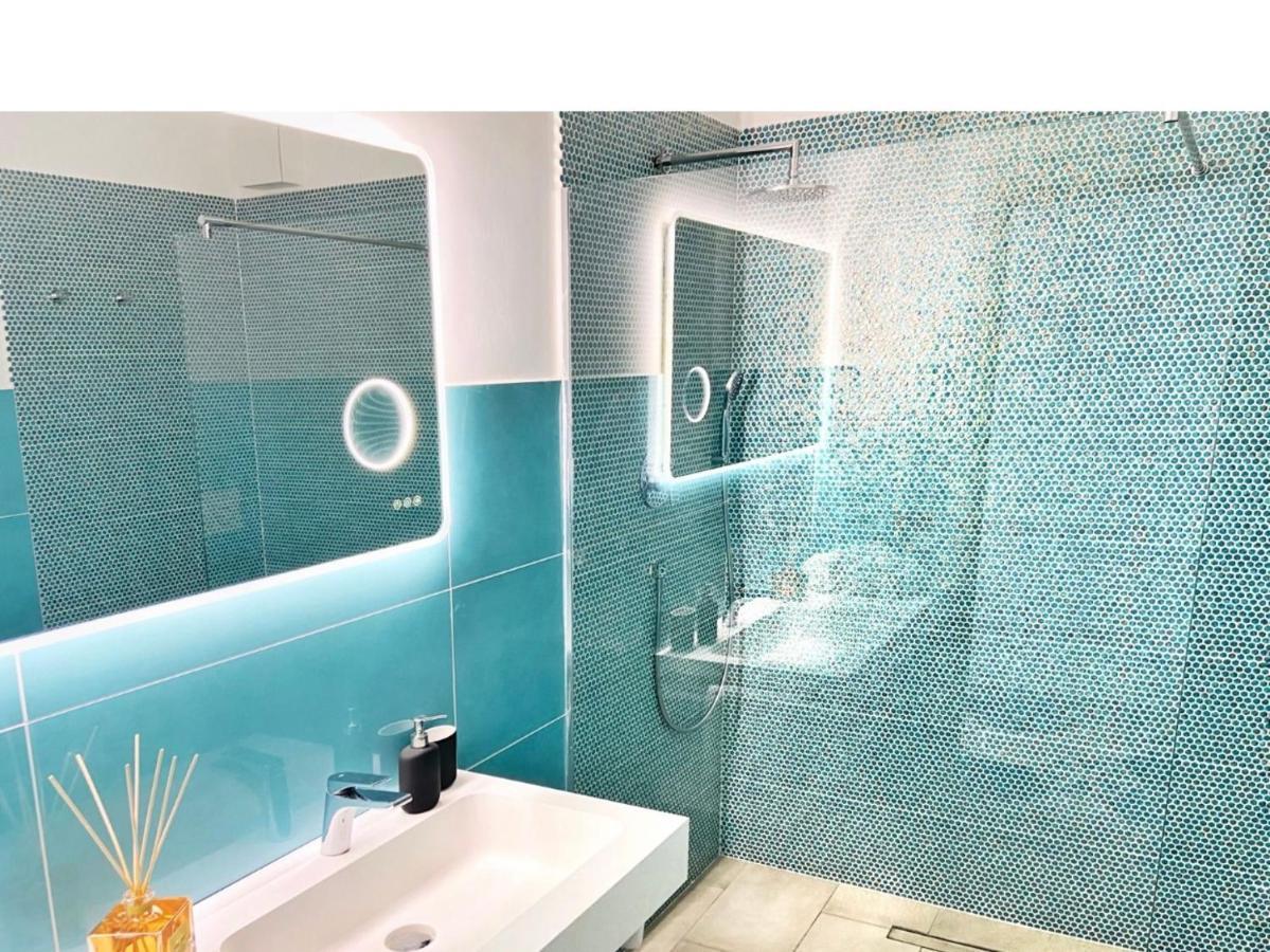 Suite Apartments Branco - Infinity Pool & Sea View - 5 Minuti Dal Centro Taormina Exteriör bild